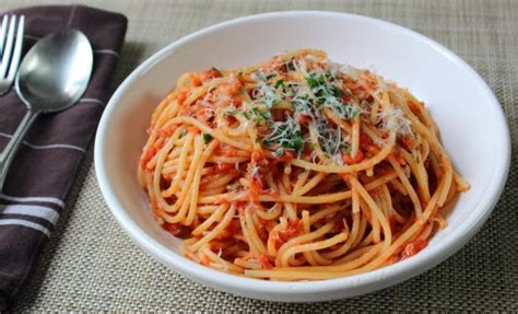 Spaghetti Al Tonno – Nothing Fishy About This “Meat” 